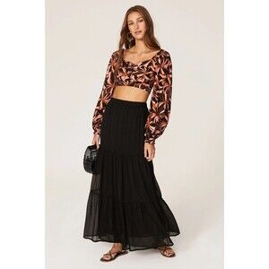 MINKPINK Ziba Sweetheart Top XS Crop Blouse Black Floral Crepe Vacay EUC B26